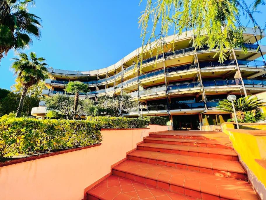 Suite Panizzi 26 - Sanremo Luaran gambar